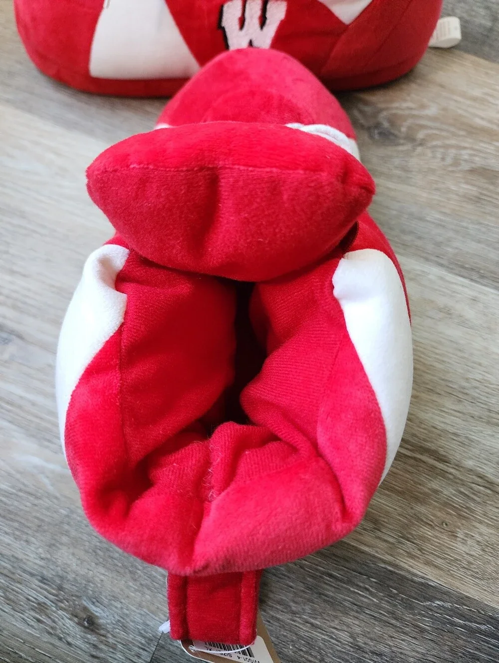 New Wisconsin Red & White Plush Slipper Sneakers Size XL
